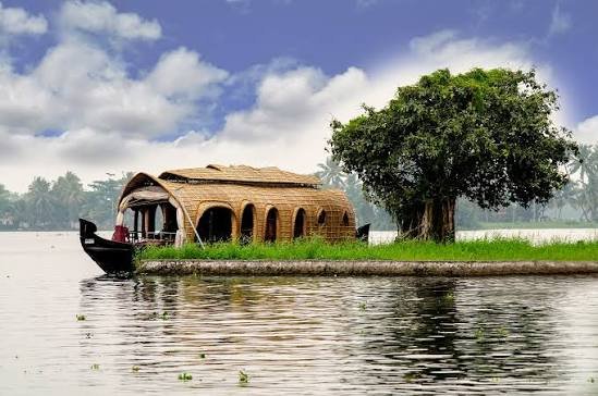 Alleppey houseboat